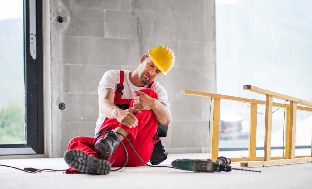 Accidents while working are not uncommon. That's why getting personal accident insurance is important.